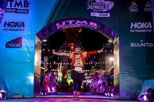 BIB: 3302
                            <button type="button" onclick="openModal(24875369)" class="btn btn-primary btn-sm float-right btn-popup" data-toggle="modal" data-target=".modal-high-quality">
                        <i class="fas fa-shopping-cart"></i> Add to Cart
                    </button>
                                            <button type="button" onclick="isThisMe(24875369, true)" class="btn btn-success btn-sm float-right btn-popup btn-isme hidden" data-toggle="tooltip" data-placement="bottom" title="นี่คือรูปของคุณใช่ไหม คลิกที่นี่เพื่อเอาเข้าอัลบั้ม">
                        <i class="fas fa-plus"></i> Add to album
                    </button>
                    <button type="button" onclick="isThisMe(24875369, false)" class="btn btn-warning btn-sm float-right btn-popup btn-isnotme hidden">
                        <i class="fas fa-ban"></i> Remove from album
                    </button>